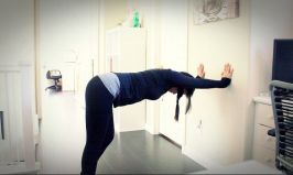 How-To-Do-Half-Dog-On-The-Wall